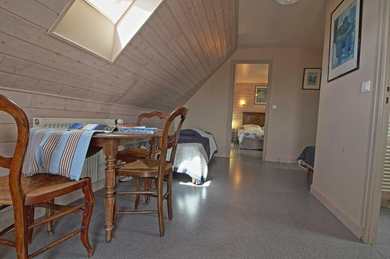 Chambres D'Hotes Du Vent Solaire Plozévet Esterno foto